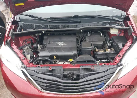 2012 Toyota Sienna Le V6 8 Passenger из США, поврежденный, VIN 5TDKK3DC9CS266885